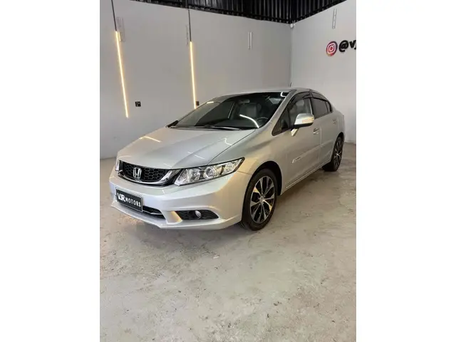 Carro Honda Civic 2016 LXR 2.0 i-VTEC (Aut) (Flex)