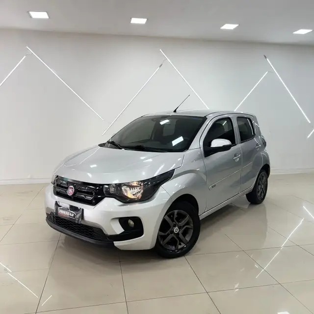 Carro Fiat Mobi 2017 Evo Like On 1.0 (Flex)