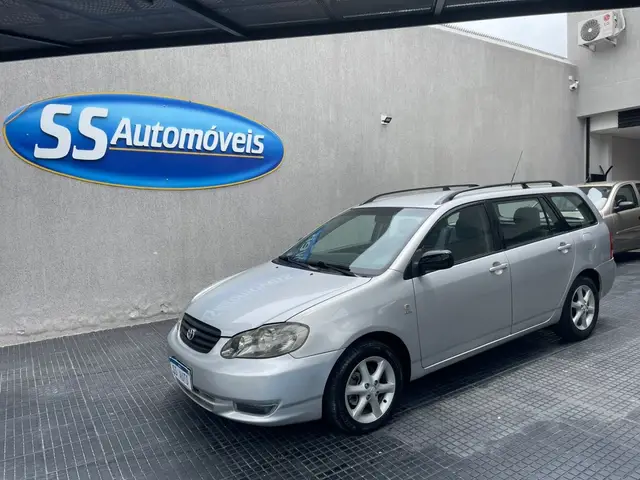 Carro Toyota Fielder 2007 1.8 16V (aut)