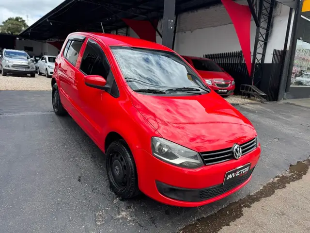 Carro Volkswagen Fox 2011 1.0 8V (Flex) 4p