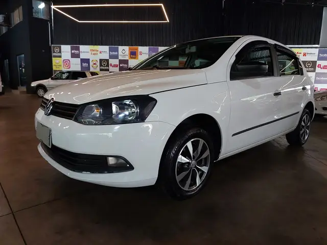 Carro Volkswagen Gol 2015 1.0 MPI Trendline 12V 5p (Flex)