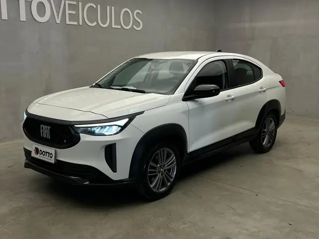 Carro Fiat Fastback 2024 Audace