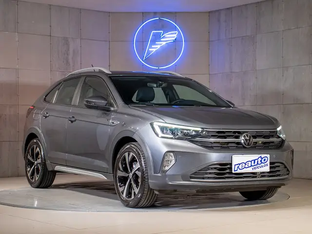 Carro Volkswagen Nivus 2023 Highline 200 TSI