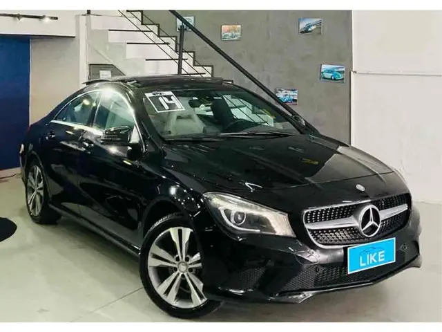 Carro Mercedes-Benz Classe A  2014 200 Style 1.6 DCT Turbo