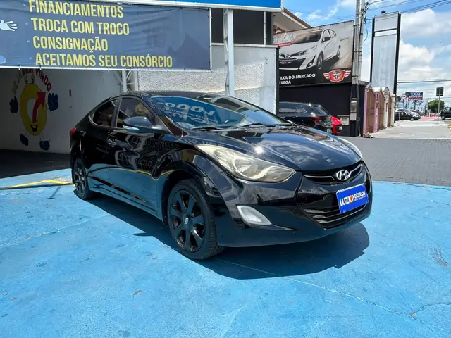 Carro Hyundai Elantra 2012 Sedan 1.8 GLS (aut)
