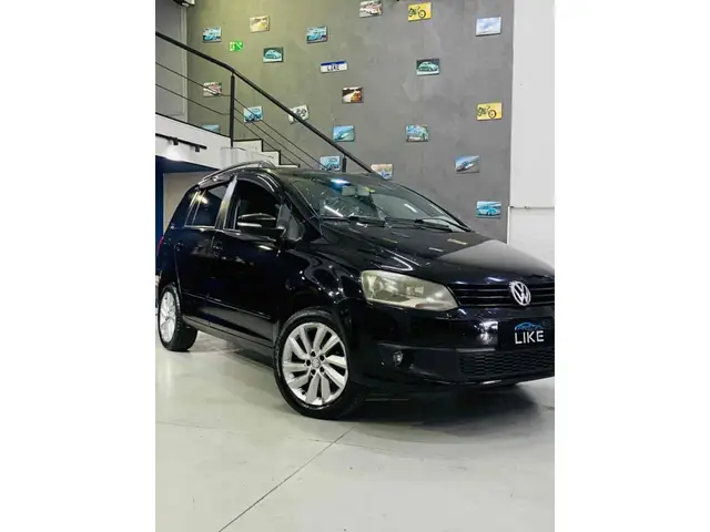 Carro Volkswagen SpaceFox 2011 1.6 8V Trend (Flex)
