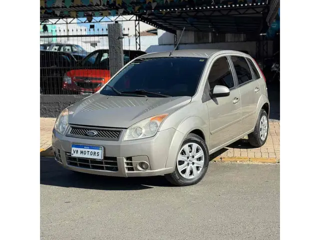 Carro Ford Fiesta Hatch 2009 1.0 (Flex)