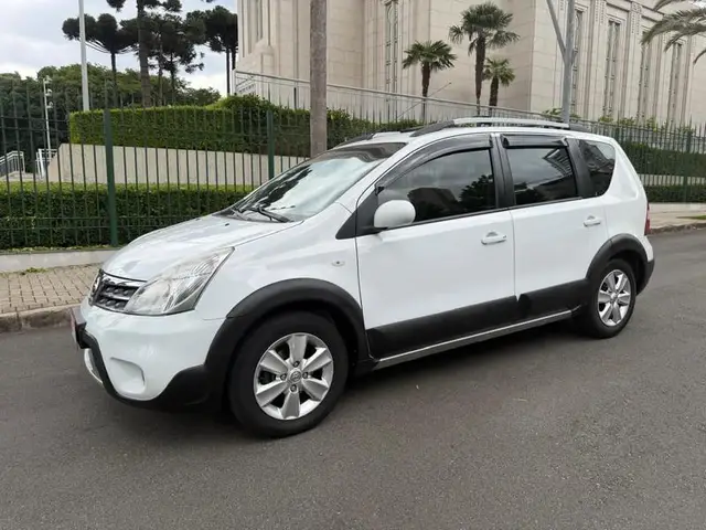 Carro Nissan Livina 2014 X-Gear SL 1.8 16V (flex) (aut)