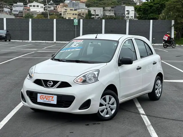 Carro Nissan March 2016 1.0 12V S (Flex)