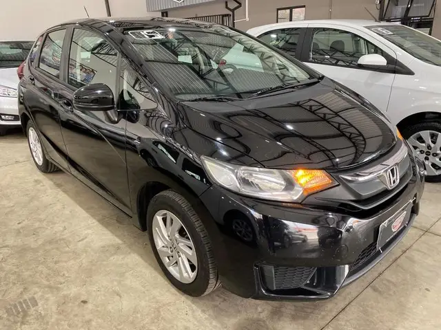 Carro Honda Fit 2015 1.5 16v LX CVT (Flex)