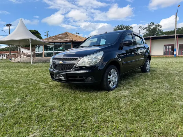 Carro Chevrolet Agile 2011 LTZ 1.4 8V (Flex)