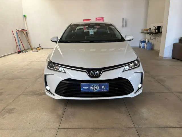 Carro Toyota Corolla 2023 XEi 2.0 Flex