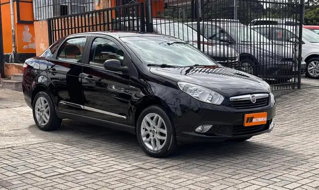 Carro Fiat Grand Siena 2014 Essence 1.6 16V (Flex)