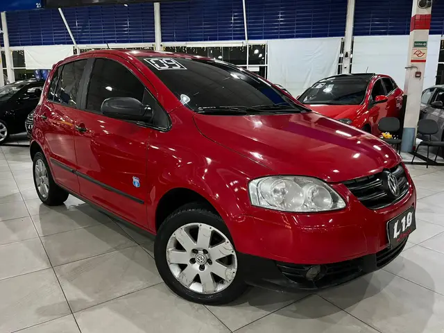 Carro Volkswagen Fox 2009 Route 1.6 8V (Flex)