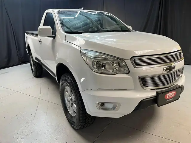 Carro Chevrolet S10 Cabine Simples 2013 S10 2.8 CTDi Cabine Simples LS 4WD