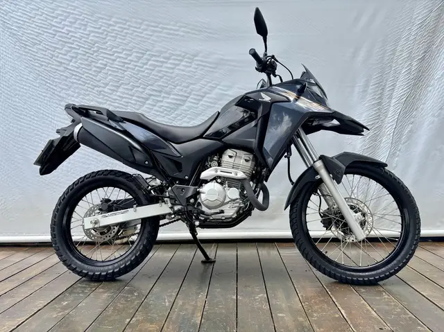 Moto Honda XRE 300 2023 ABS