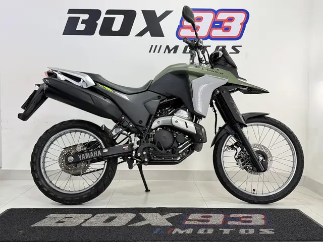 Moto Yamaha XTZ 250 Lander 2025 Connected