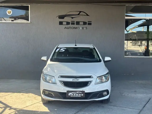 Carro Chevrolet Prisma 2015 1.4 LTZ SPE/4 (Aut)