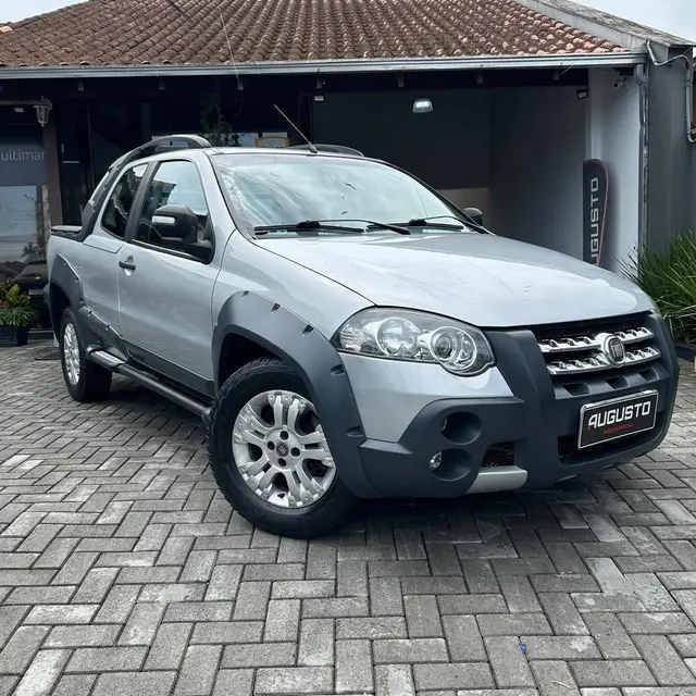 Carro Fiat Strada 2011 Adventure 1.8 16V (Flex) (Cabine Dupla)