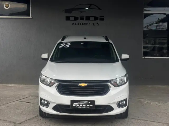 Carro Chevrolet Spin 2023 Premier 1.8 (Aut.)