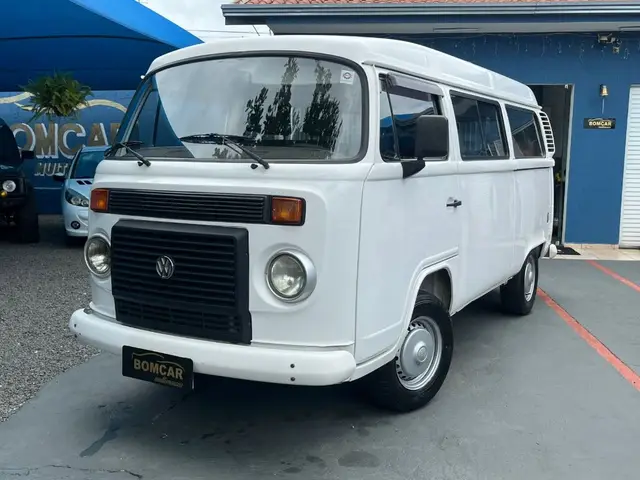 Carro Volkswagen Kombi 2008 Standard 1.4 (Flex)