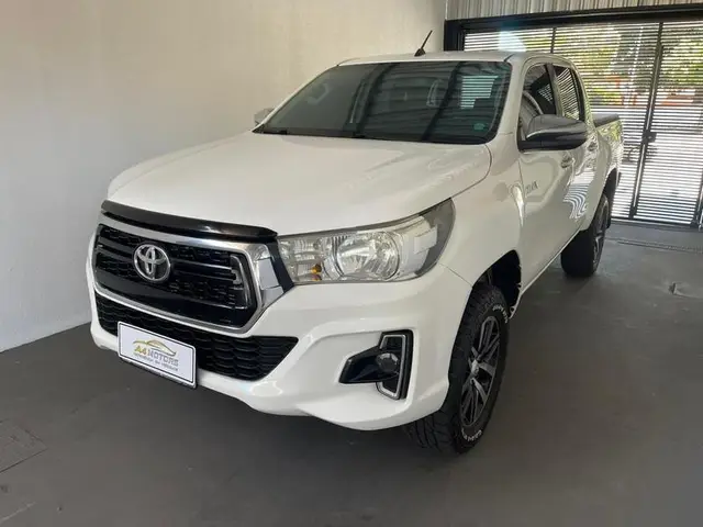 Carro Toyota Hilux Cabine Dupla 2019 Hilux 2.8 16v TDI SRV CD 4x4 (Aut)