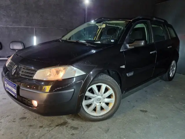 Carro Renault Megane Grand Tour 2013 Mégane Grand Tour Dynamique 1.6 16V (flex)