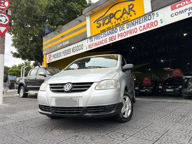Carro Volkswagen Fox 2006 City 1.0 8V (Flex)