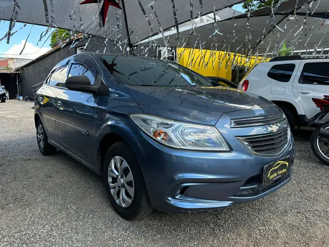 Carro Chevrolet Onix 2015 1.0 LS SPE/4