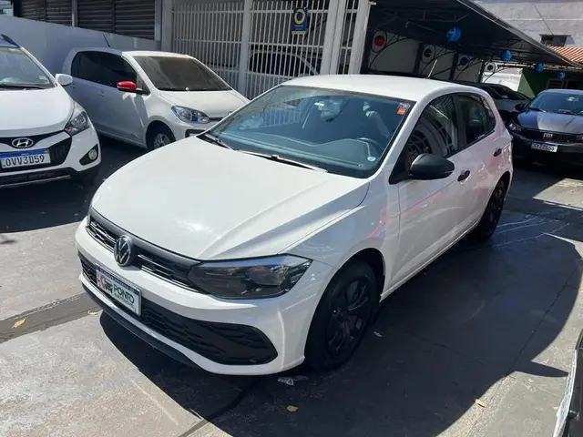 Carro Volkswagen Polo 2025 Track 1.0 Flex 12V 5p