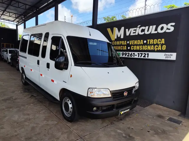 Carro Fiat Ducato 2009 Minibus 2.8 16 lug.