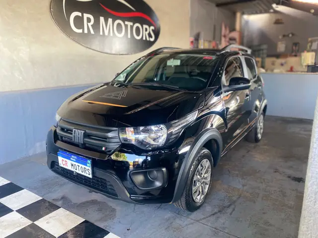 Carro Fiat Mobi 2023 Trekking 1.0 (Flex)