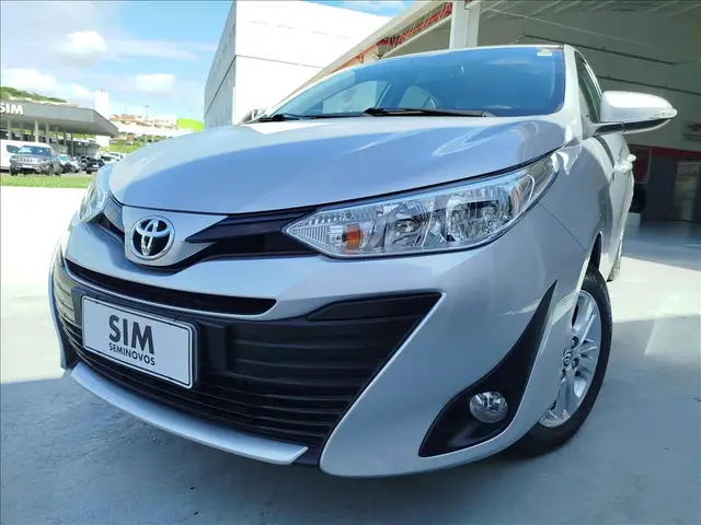 Carro Toyota Yaris Sedan 2019 1.5 XL CVT (Flex)