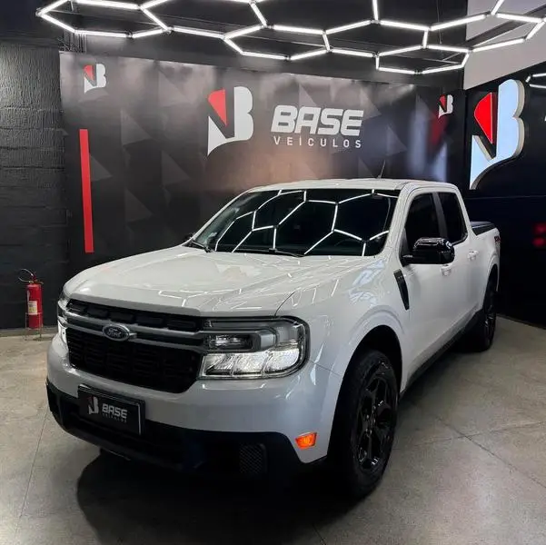 Carro Ford Maverick 2024 Lariat FX4 2.0 EcoBoost Aut.