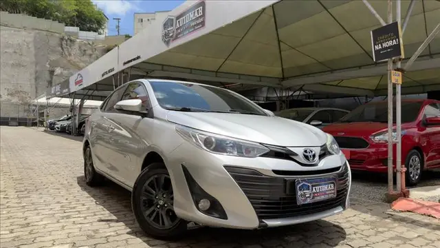 Carro Toyota Yaris Sedan 2019 1.5 XLS CVT (Flex)