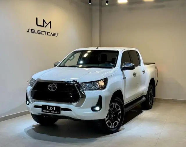 Carro Toyota Hilux Cabine Dupla 2024 SRV 4x4 2.8 Diesel