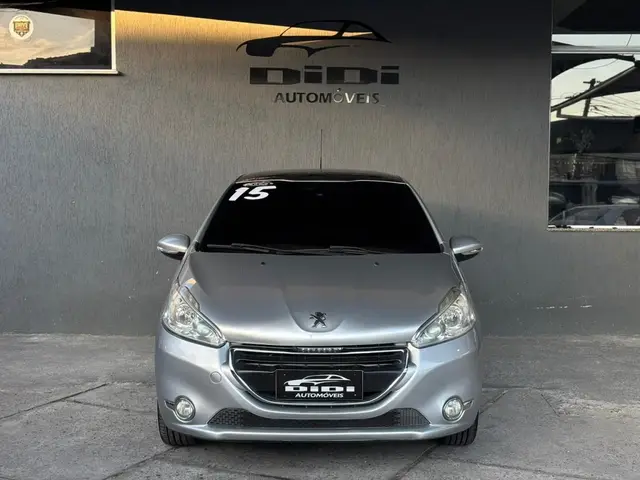 Carro Peugeot 208 2015 Griffe  1.6 16V (Flex) (Aut)