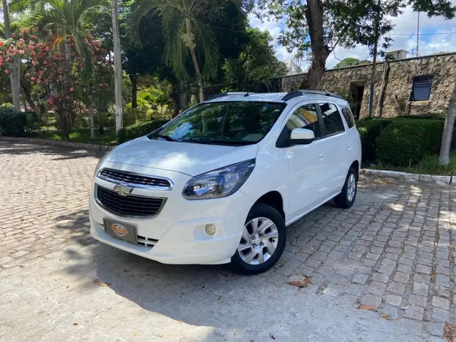 Carro Chevrolet Spin 2015 LTZ 7S 1.8 (Flex)
