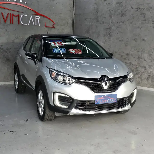 Carro Renault Captur 2018 Life 1.6 16v SCe CVT (Flex)