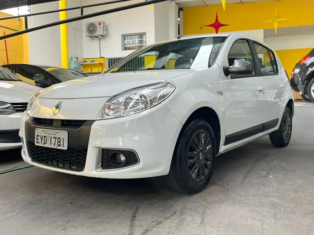 Carro Renault Sandero 2012 Expression 1.6 8V (flex)