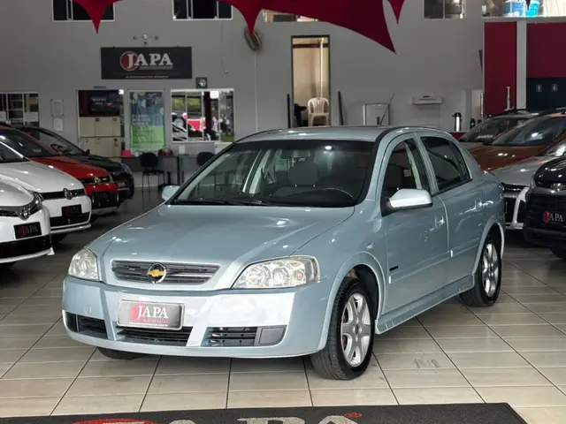 Carro Chevrolet Astra Sedan 2009 Advantage 2.0 (Flex)