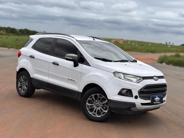 Carro Ford EcoSport 2014 Ecosport Freestyle Plus 1.6 16V (Flex)