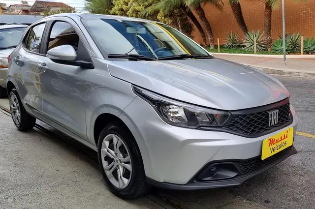 Carro Fiat Argo 2025 Drive 1.0