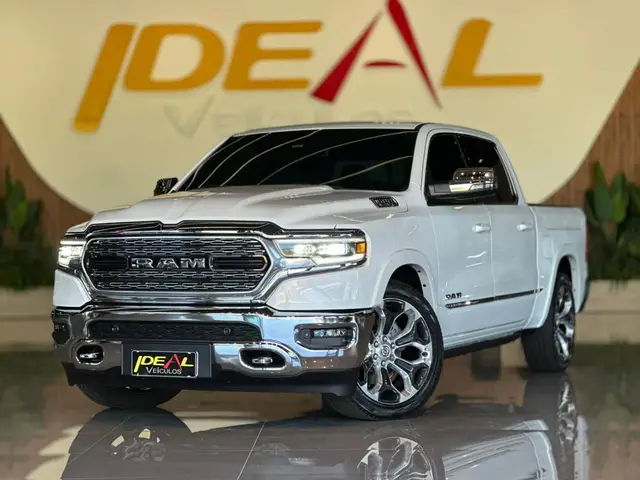 Carro Ram 1500 2024 Limited 5.7
