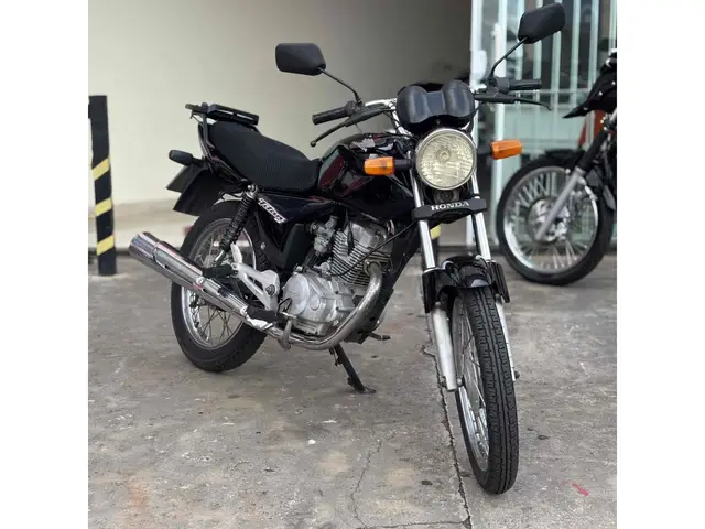 Moto Honda CG 125 2013 Fan ES