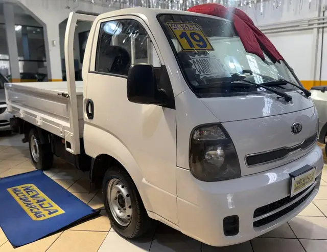 Carro Kia Bongo 2019 2.5 STD RS Sem Carroceria