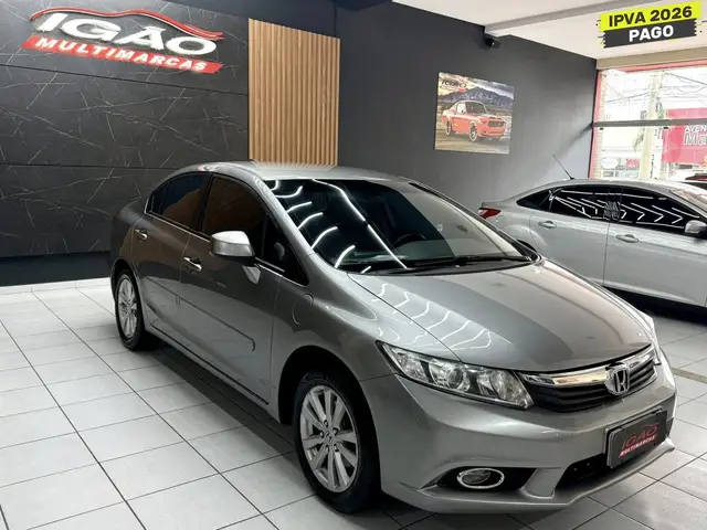 Carro Honda Civic 2014 New  LXS 1.8 16V i-VTEC (Flex)