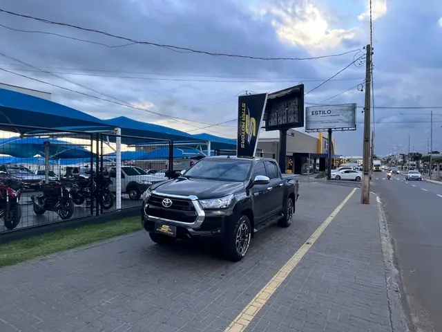 Carro Toyota Hilux Cabine Dupla 2021 SRV 2.8 TDI CD 4x4 (Aut)