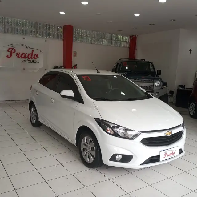 Carro Chevrolet Onix 2019 1.0 LT SPE/4