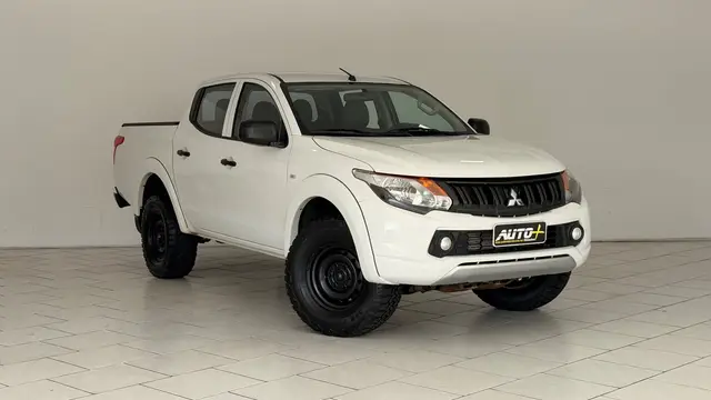 Carro Mitsubishi L200 2023 Triton GL 2.4 Turbo